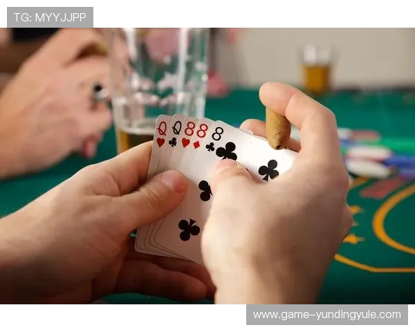 扑克牌大作战：高手玩家的实战经验与赢牌秘籍揭秘